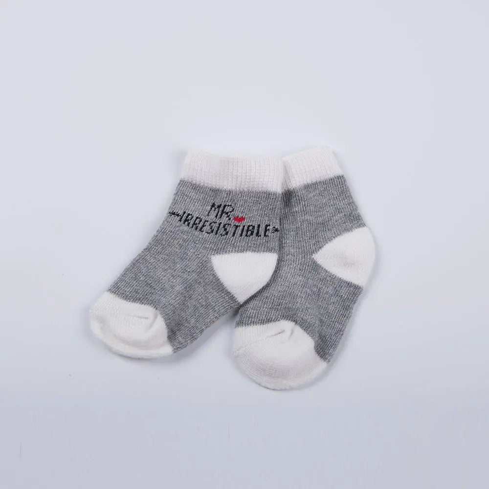 Baby Clothes Gift Set with Short Sleeve Bodysuit & Socks